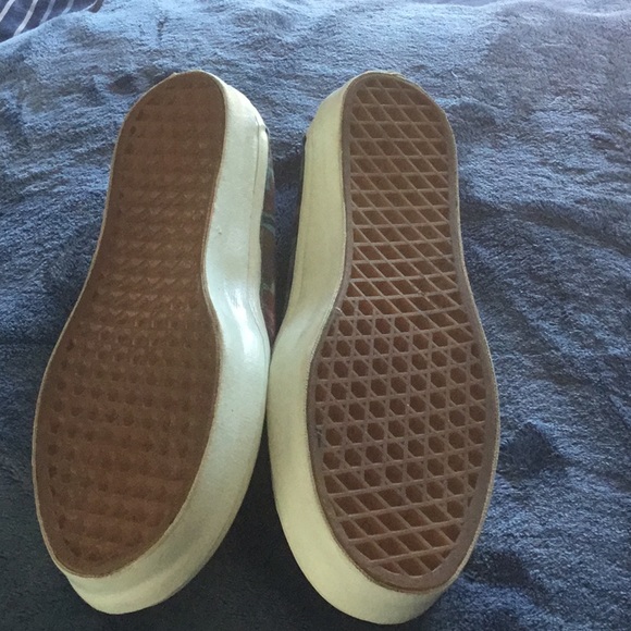 COPY - Vans slip ons - Picture 3 of 7